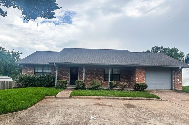 Photo - 1401 Ave O House