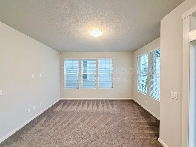 Photo - 8153 SE Crabapple St