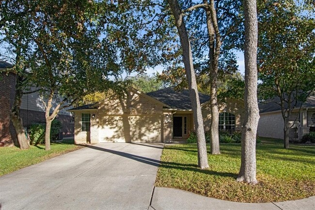 Photo - 221 Creek Ridge Ln