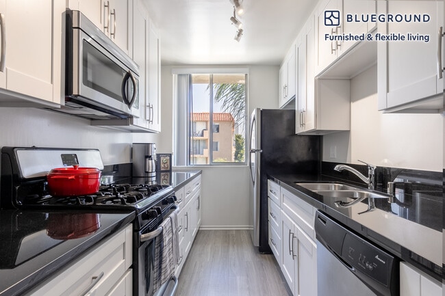 Photo - 11645 Gorham Ave Unidad FL2-ID146