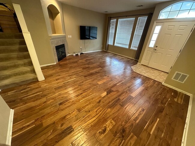 Photo - 3 Bed 3 bath Townhome in Castle Rock!