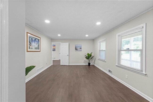 5245 Stonewall Tell Rd
