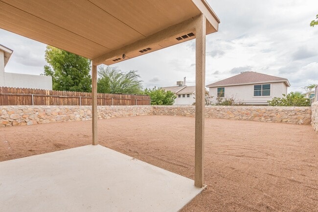 Photo - Fabulous home in East El Paso!!