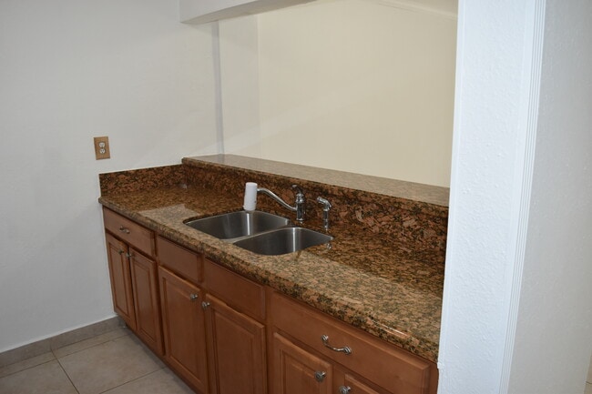 Photo - 8002 SW 149th Ave Unidad B109
