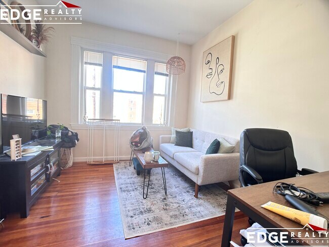 53 Brackett St Unidad 2 COPY