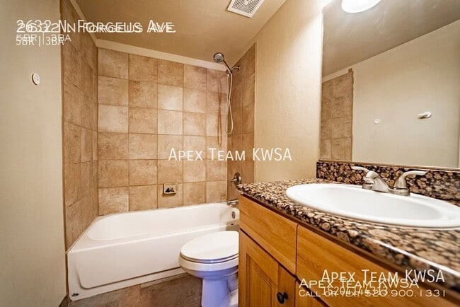 Photo - 2632 N Forgeus Ave