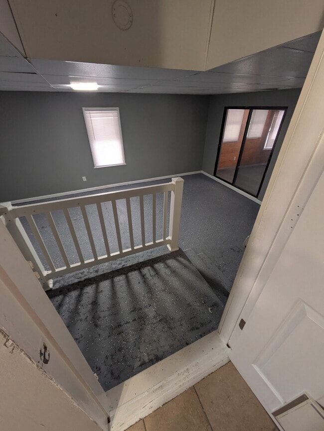 Photo - 4405 Silvis Rd