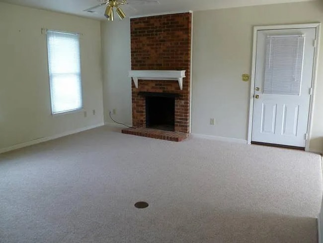 Photo - 1917 Astoria Ct