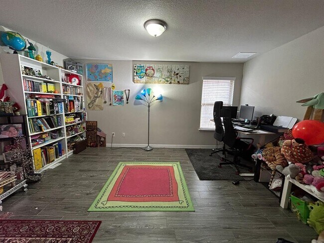 Photo - 2937 Diego Dr