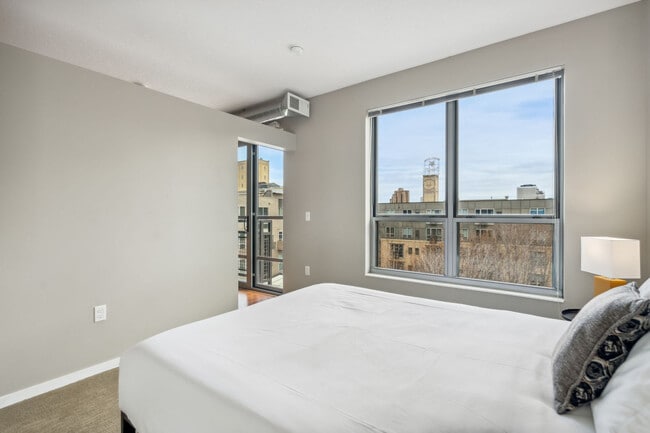 Photo - 616 Washington Ave S Unidad ID1014641P