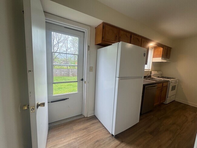 Photo - 114 Wildwood Dr Unit Apt. 104