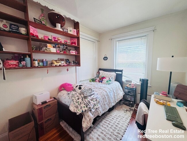 Photo - 1725 Commonwealth Ave Unit 4
