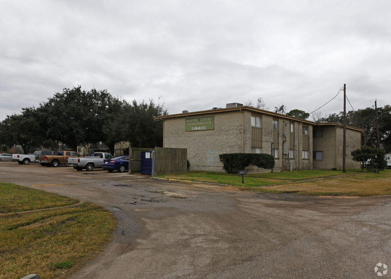 Kaysie Court Apartments - Kaysie Court Apartments