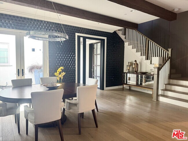 Photo - 105 Via Salamanca