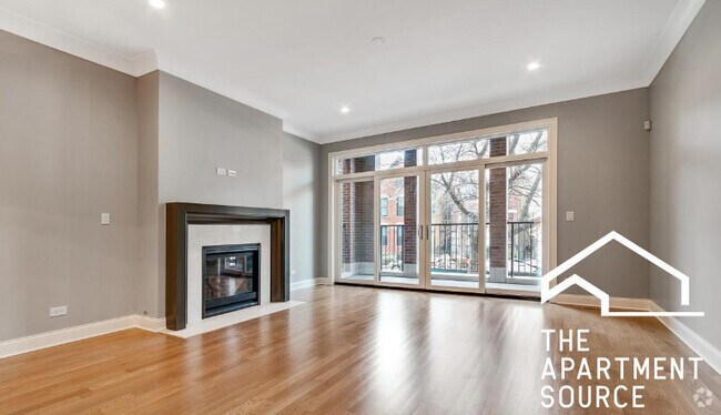 Building Photo - 2319 N Southport Ave Unit 1S Rental