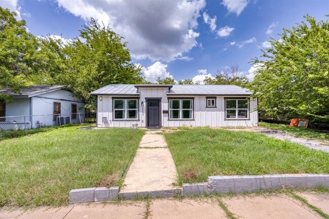 Photo - 6202 Carnation Terrace