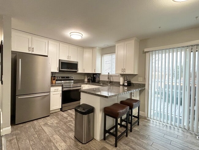 Photo - 6979 S 3420 W