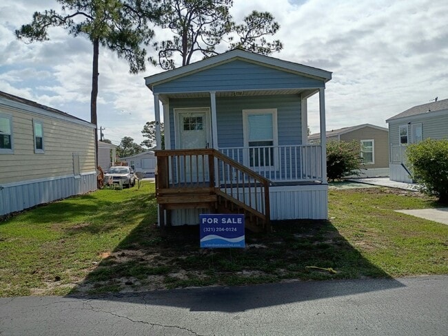 Building Photo - 6 Anita Dr