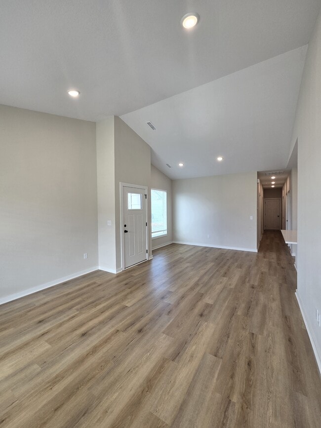 Photo - 12195 Fennec