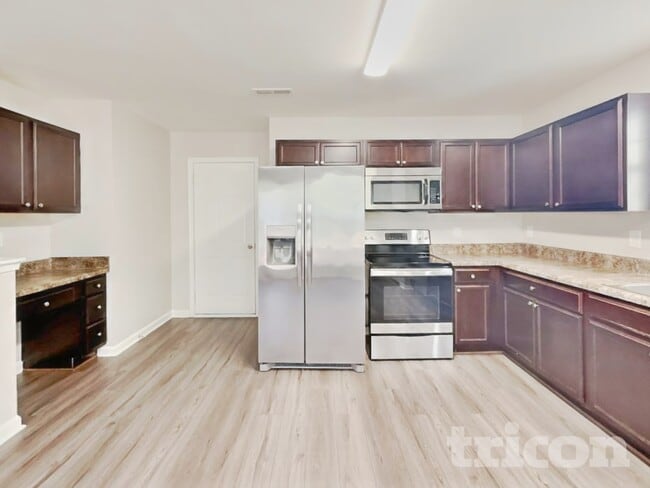 Photo - 1934 Chapel Brook Way