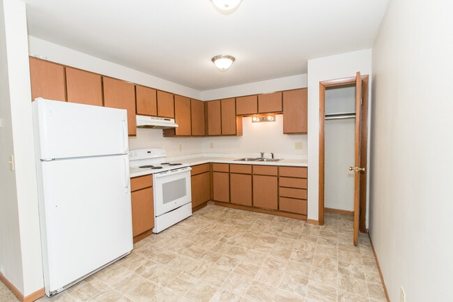 Photo - Allyson Court Apartments