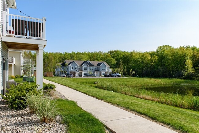 Photo - 708 New Terrace Ln