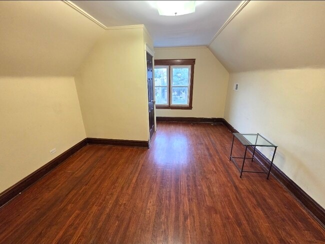 Photo - 3446 W Beach Ave Unit Apartment for rent near 2 parks