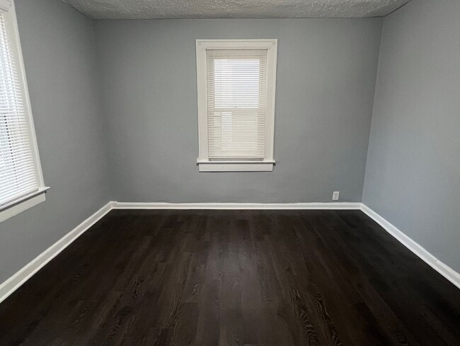 Photo - Near Southside 1 Bedroom 1 Bath with Central Air