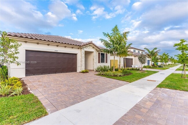 Photo - 11947 SW 241 Ter