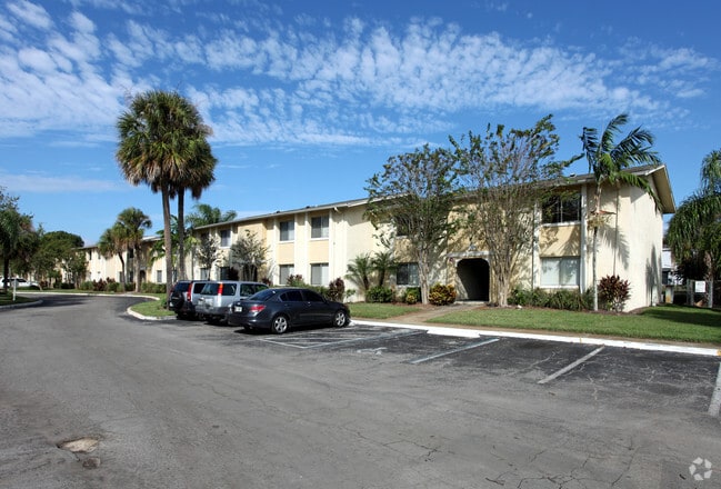 Primary Photo - Millennium Palms Condominiums