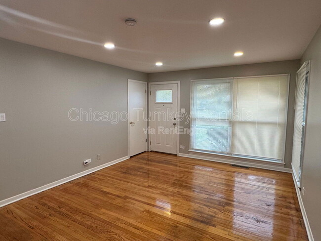 Photo - 1127 E 159th Pl