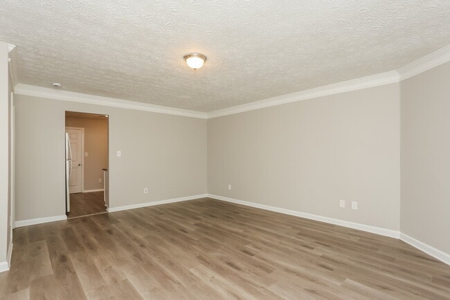Photo - 1343 Ling Dr