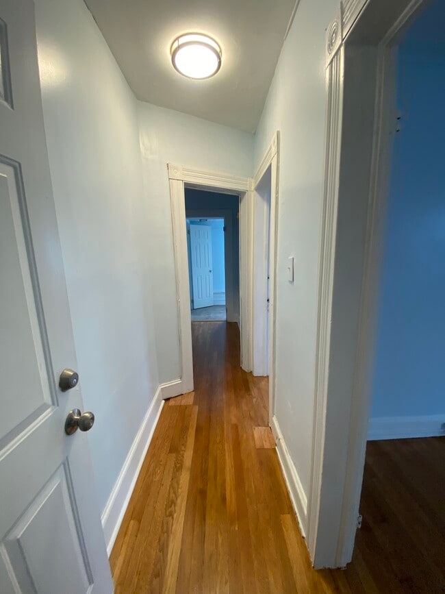 Photo - 450 Poplar St