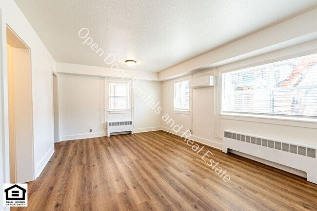 Photo - 1823 Griswold Dr Unit G01