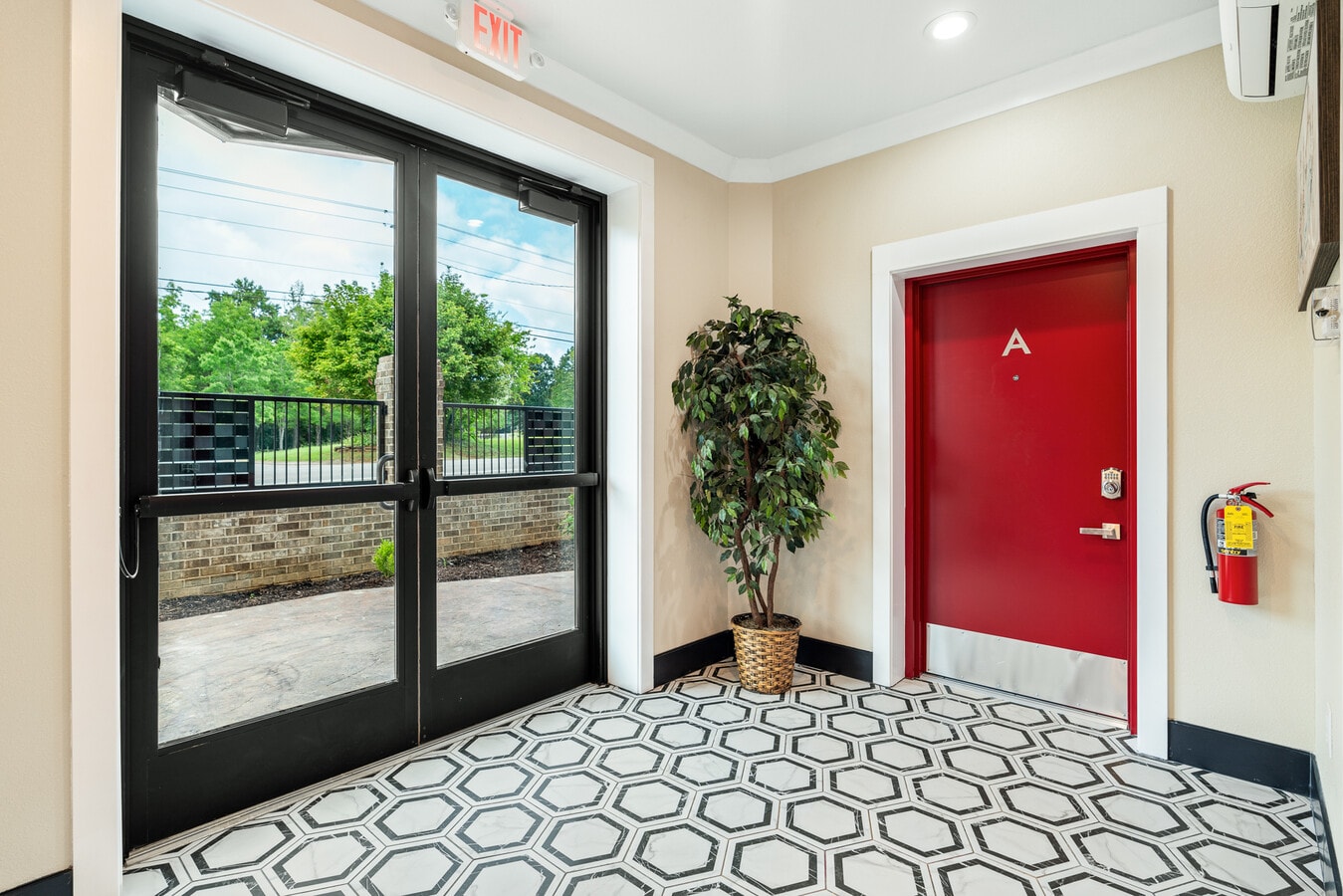 Photo - The 1 Twenty Three Unit A