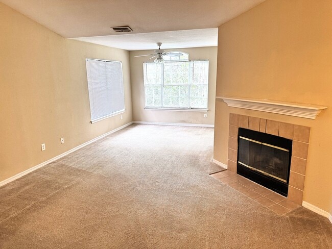 Photo - 1717 County Rd 220