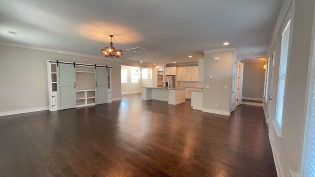 Photo - Beautiful Home in Summers Corner