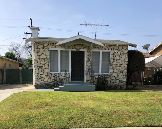 Photo - 362 E 70th St