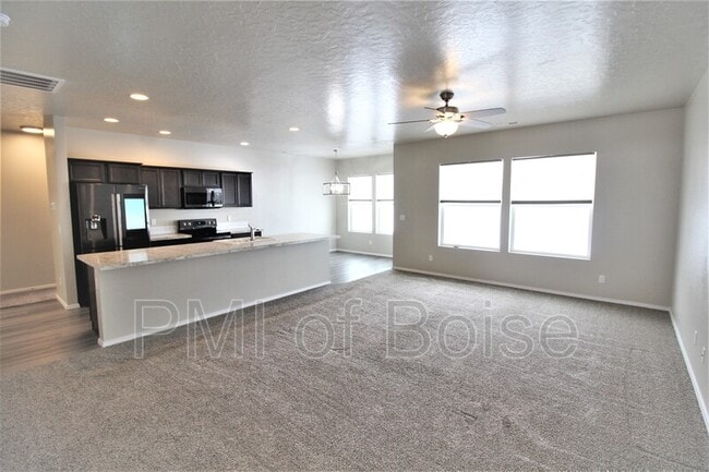 Photo - 973 S Rangipo Ave