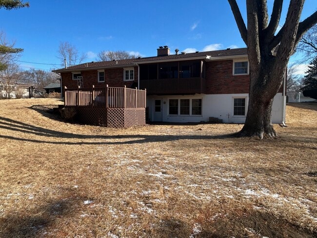 Photo - 1511 Hillcrest Ct