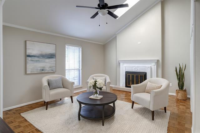 Building Photo - 2105 Wheaton Dr