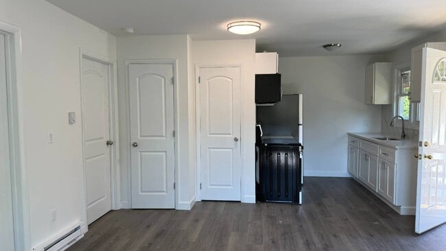 Photo - 224 Grape Hollow Rd