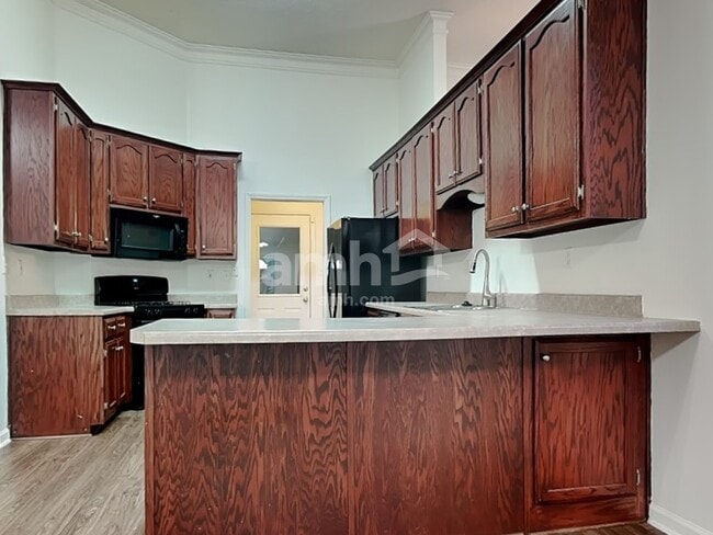 Photo - 6145 Sandbourne E