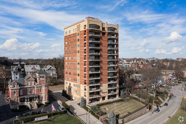 Photo - The Overlook at Eden Park Apartments