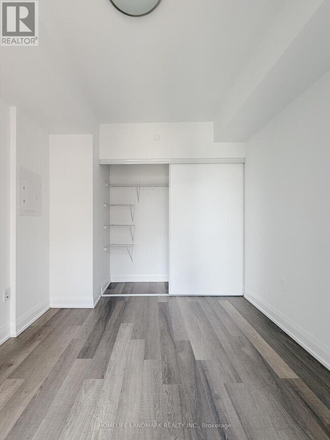 Photo - 77 Mutual St Unité 1901