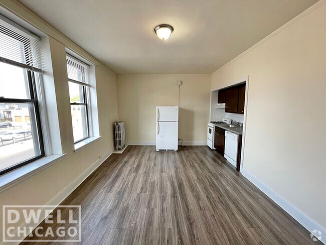 Building Photo - 2779 N Milwaukee Ave Unit 102 Rental