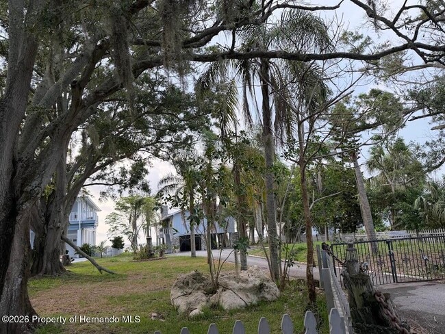 Photo - 2007 Gulfview Dr