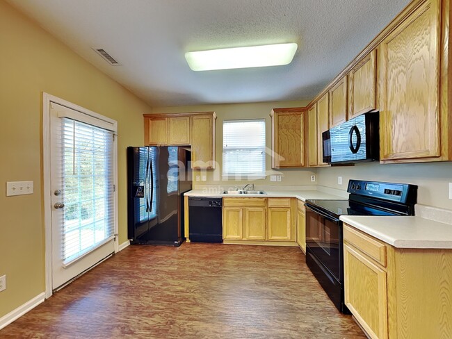 Photo - 3527 Rivermist Dr