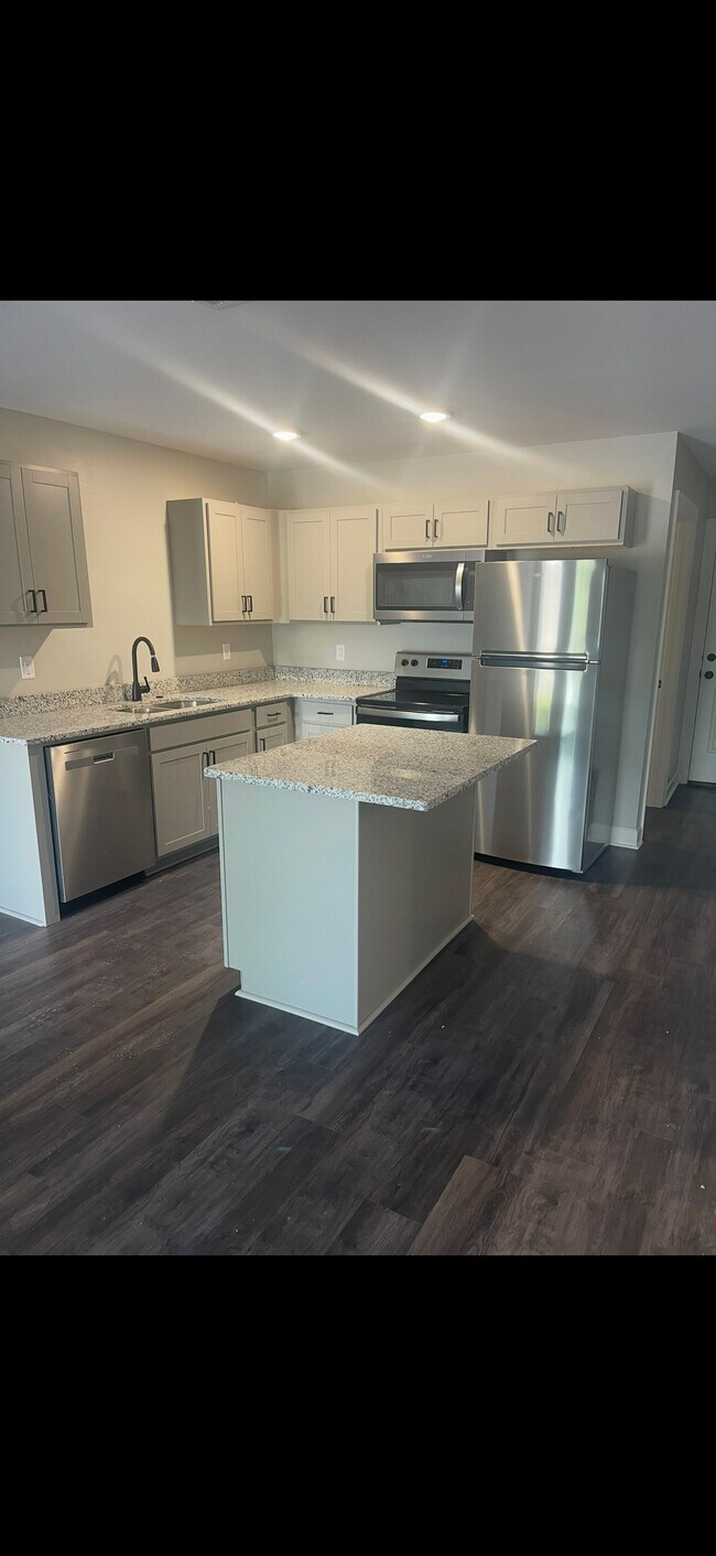 KITCHEN - Cottonwood