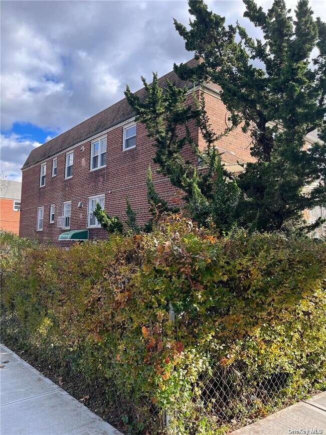 Photo - 45-55 Parsons Blvd Unit 2